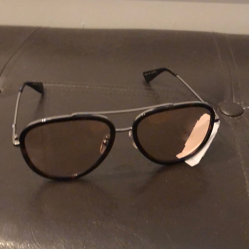 Gucci sunglasses unisex